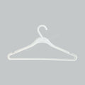 FX PLASTIC HANGER 16" 0.5MM WH 200'S/CTN
